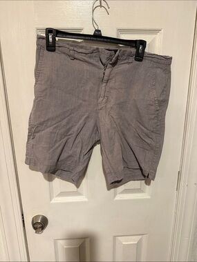 21men Men's Flat Front Shorts - Light Gray